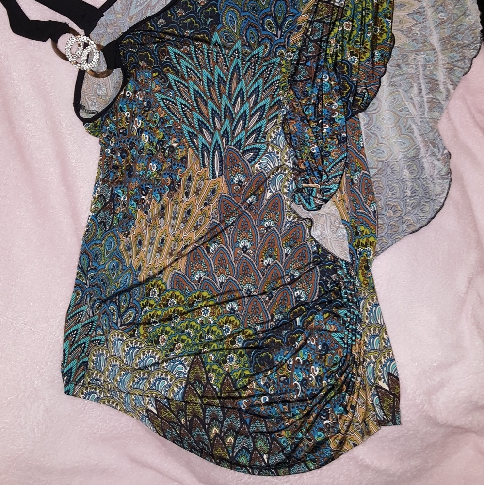 One sleeved casual dress shirt - Picture 3 of 7